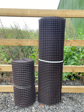 Load image into Gallery viewer, Multi-Purpose Garden Mesh - Plastic - Brown